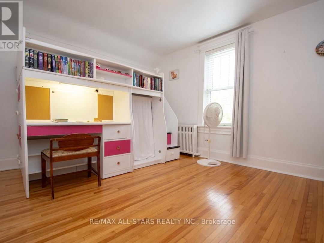 25 LOUISA STREET, 