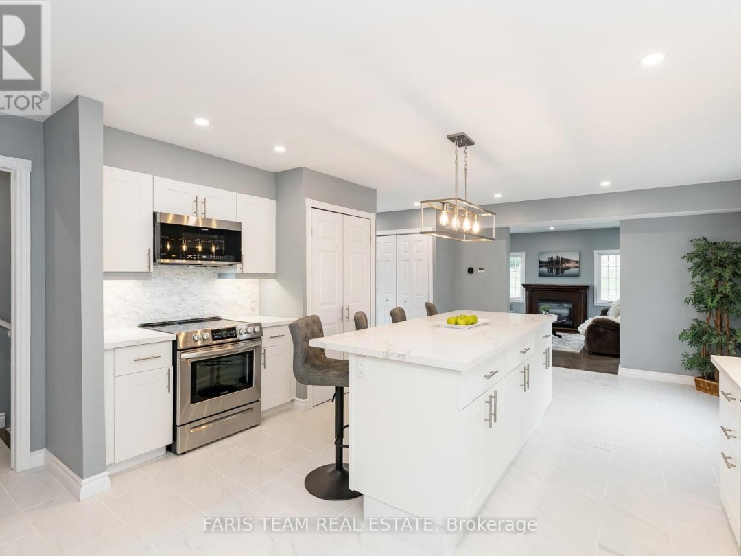 15 LANKIN AVENUE, 