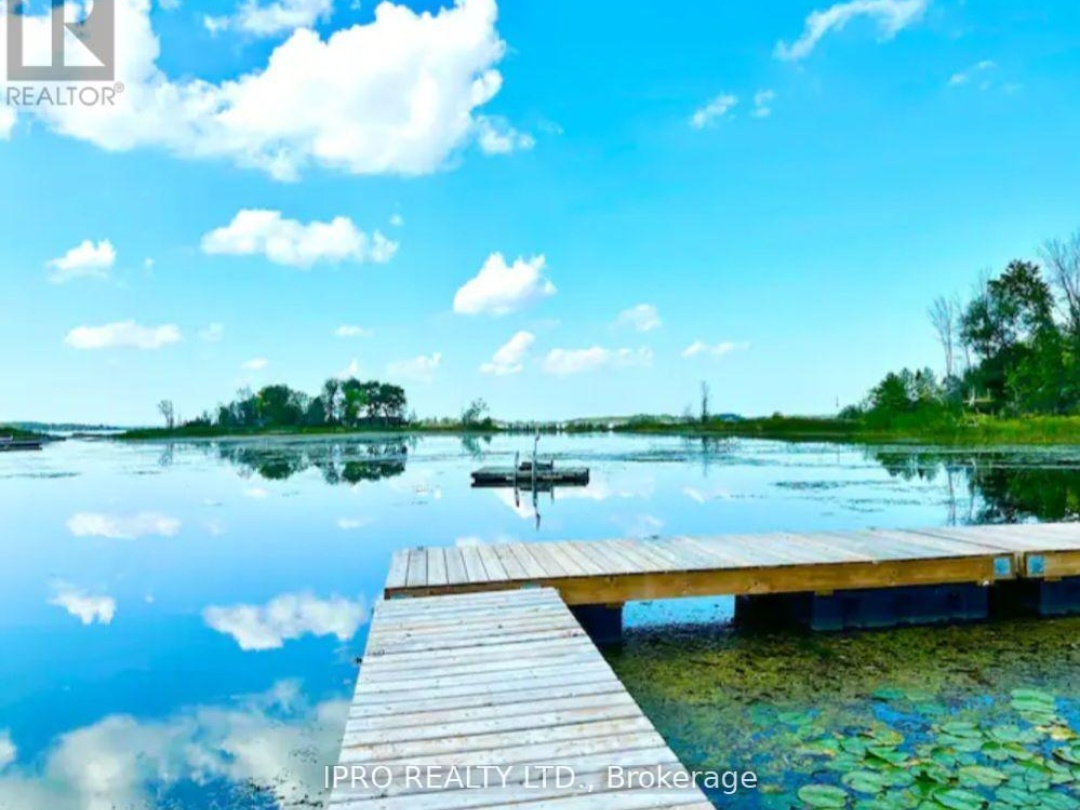 39 LONG POINT ROAD, 