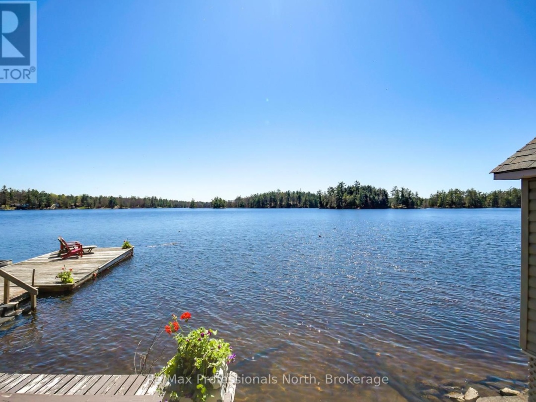 1055 EVANSWOOD DRIVE, 