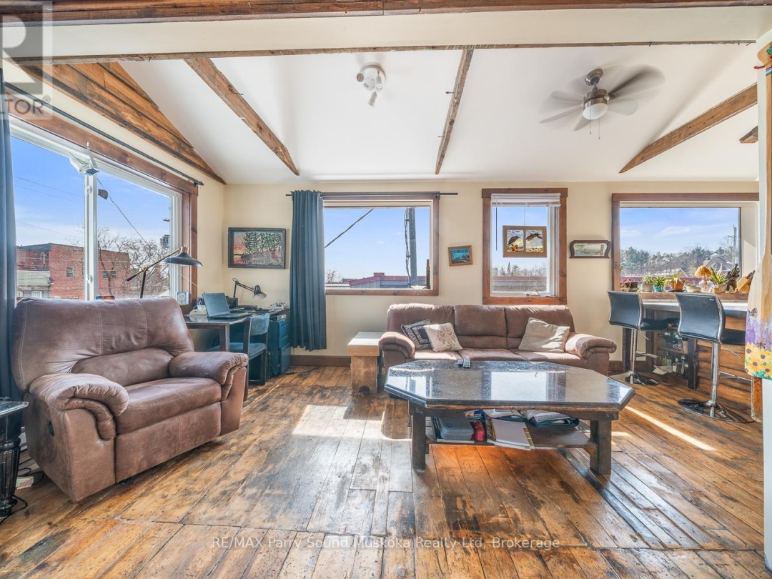 47 GIBSON STREET, Parry Sound
