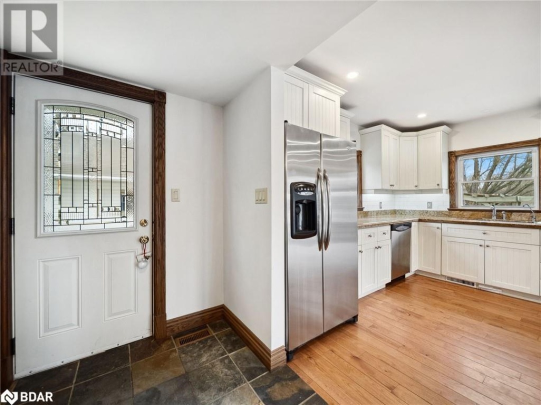 1012 Cowbell Lane, Severn Lake