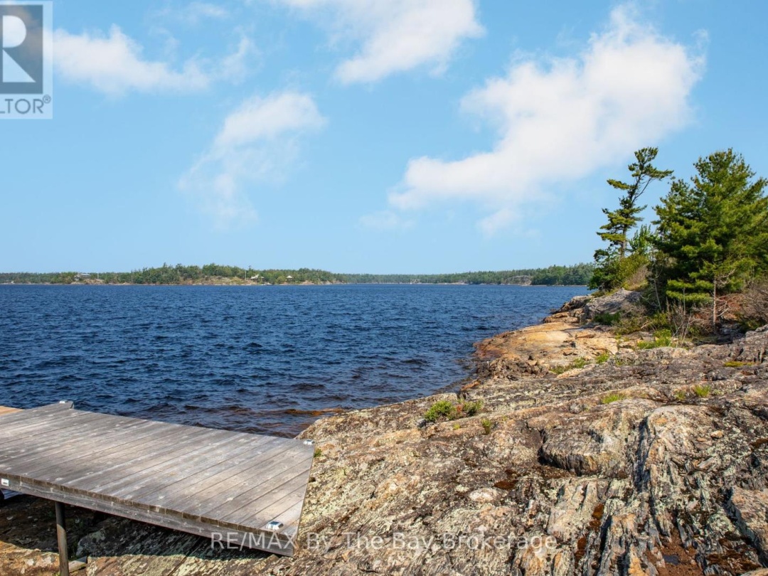 11324 ISLAND 1810/BONE ISLAND, 