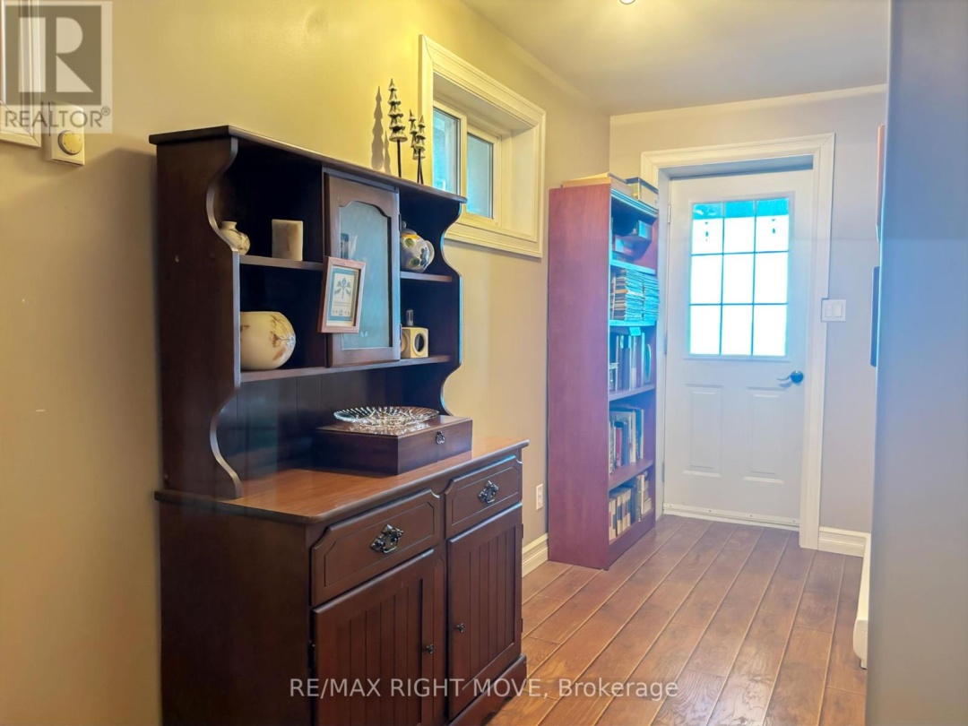1185 WOODLAND DRIVE, 