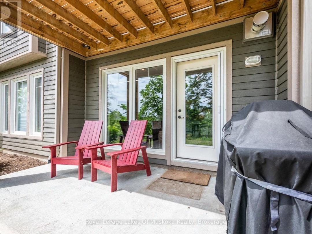 102 3 Tree Tops Lane, Peninsula Lake