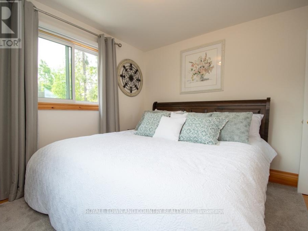 24 Goodman Road, Balsam Lake