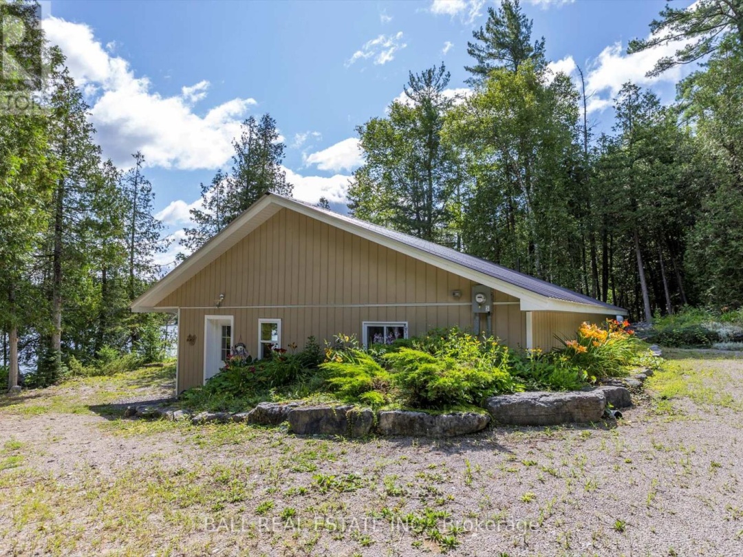 1330 COUNTY RD 49, 
