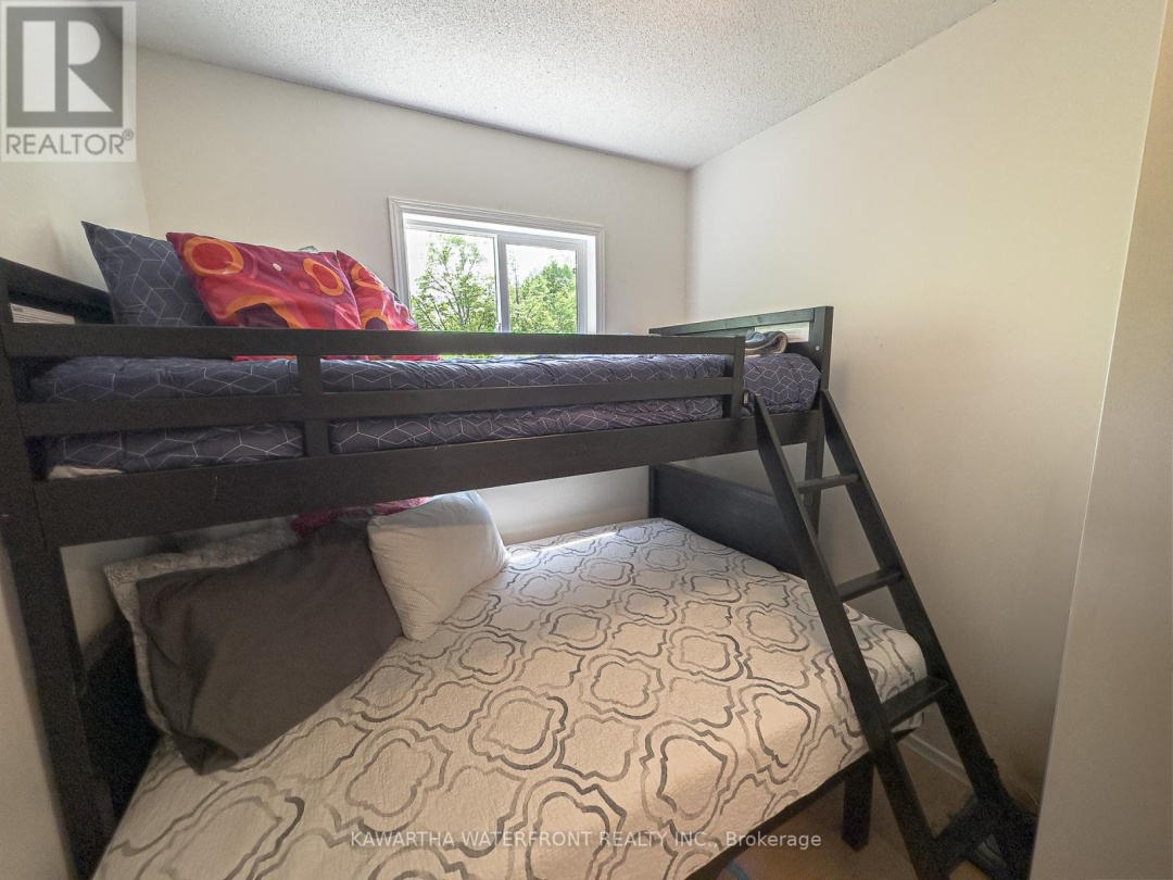 1120 English Circle, Tamarack Lake