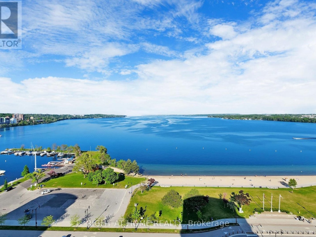 PH06 - 37 ELLEN STREET, 