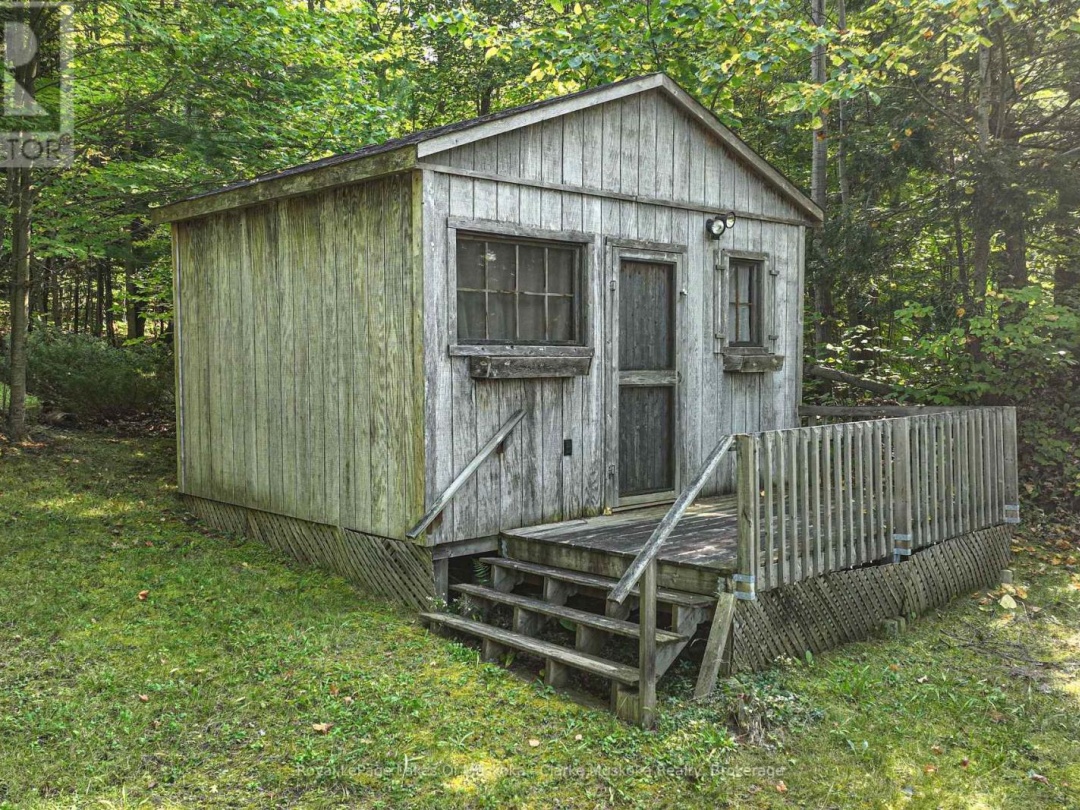 2910 Maclean Lk N S Road, Black Lake