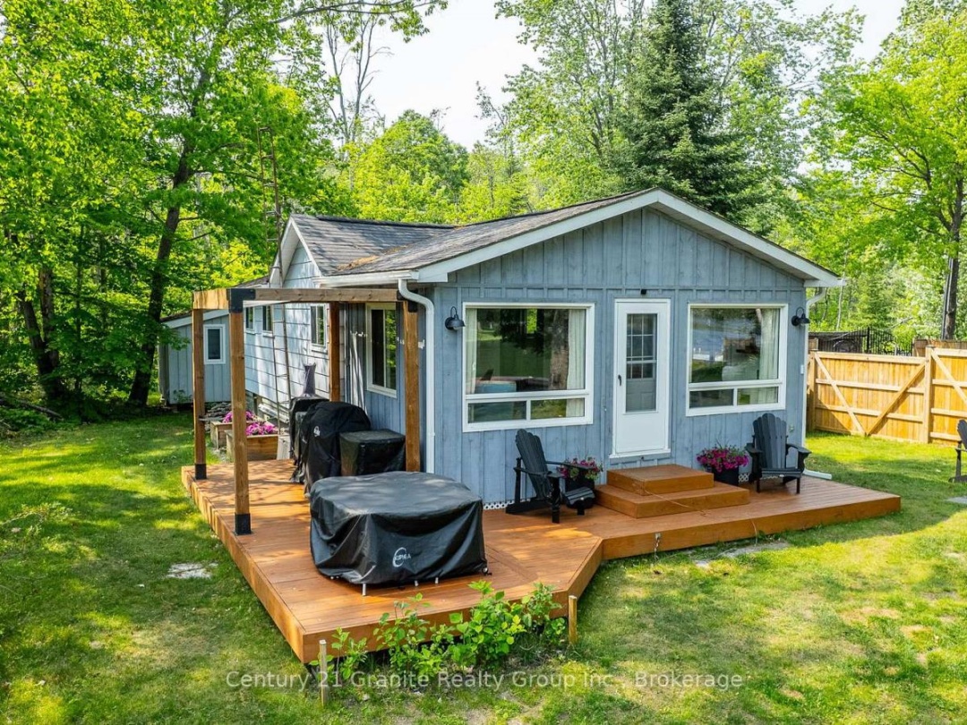 13 Birchleaf Drive, Gull Lake