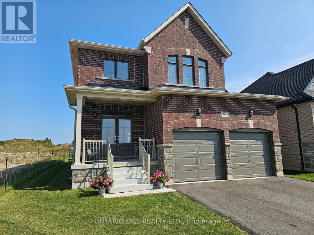 3129 Orion Boulevard, Orillia
