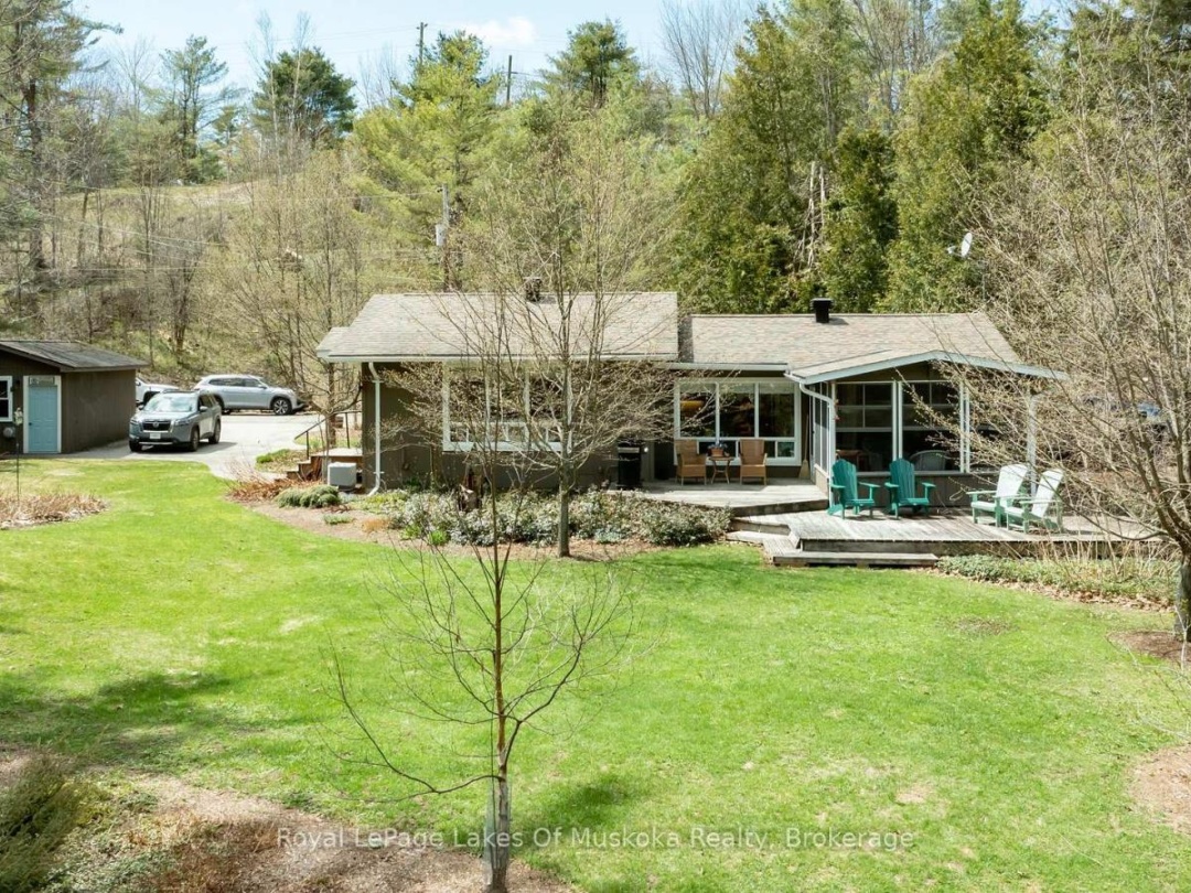 9 Summer Lane, Lake Muskoka