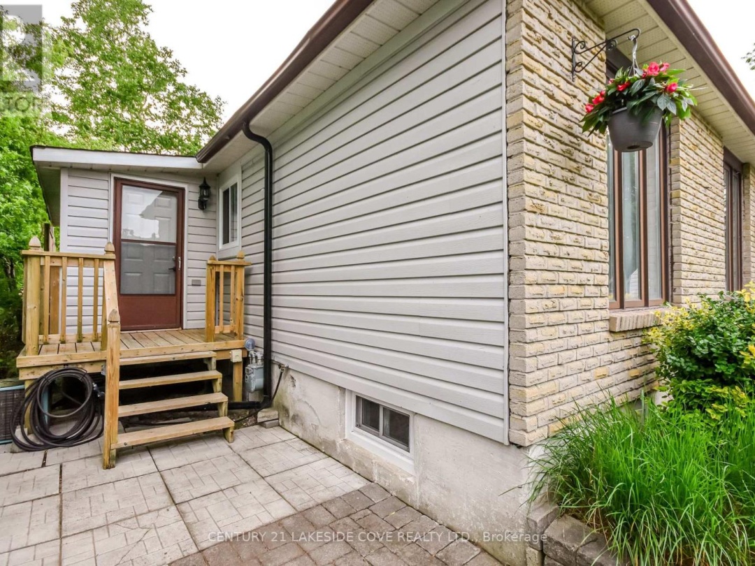 420 RAYMOND AVENUE, 