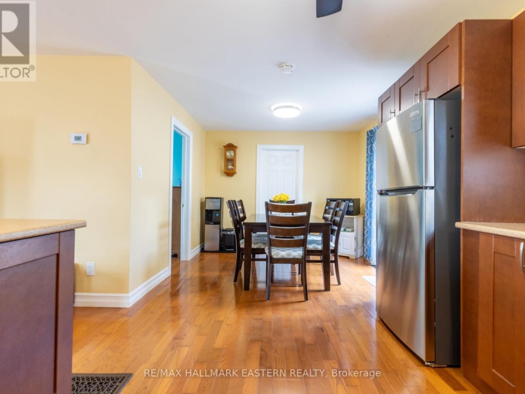 4 Hollyville Boulevard, Sturgeon Lake