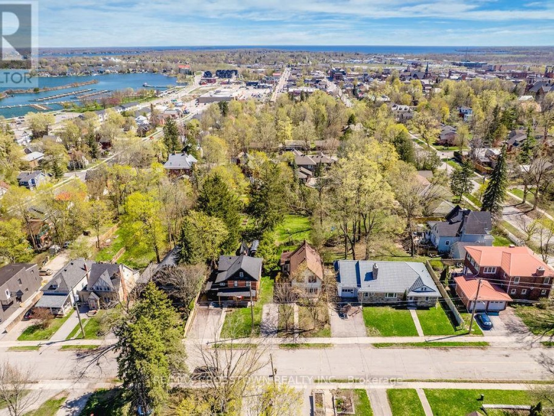 93 JARVIS STREET, Orillia