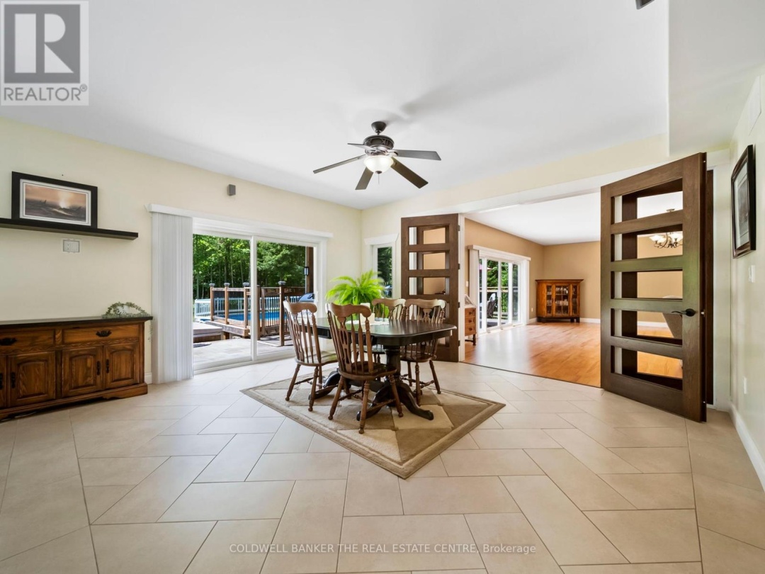 2955 PINECONE TRAIL, 