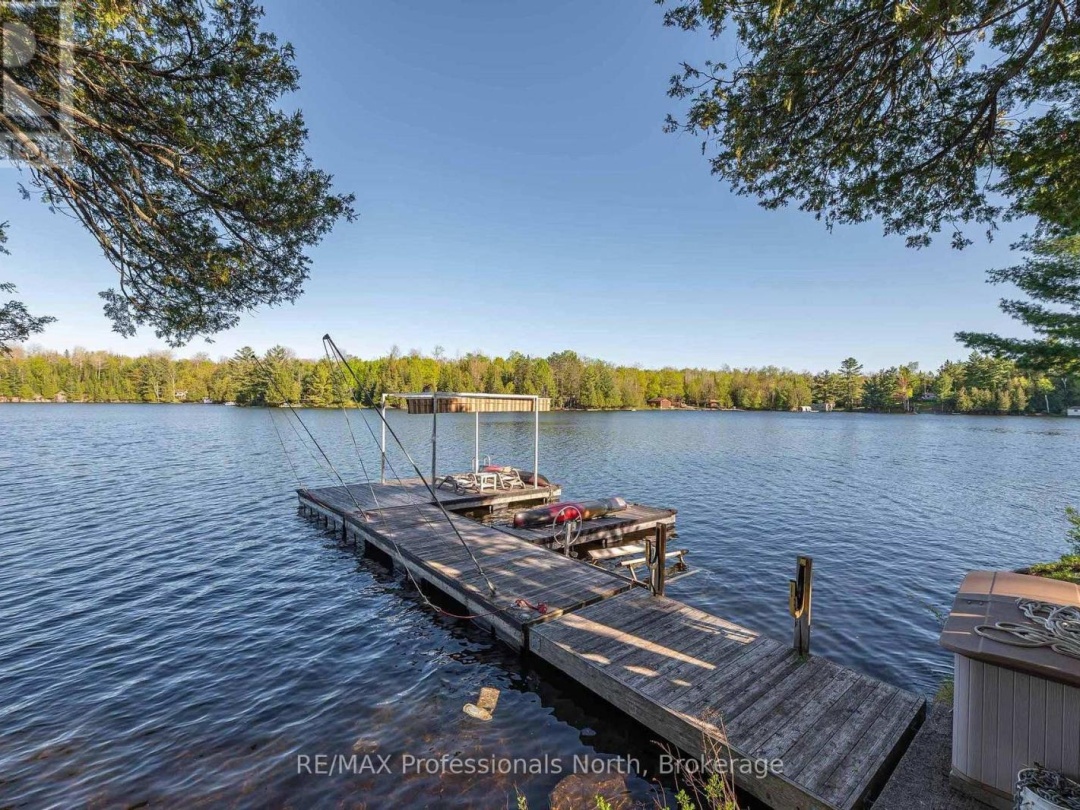 1484 Bat Lake Road, Canning Lake