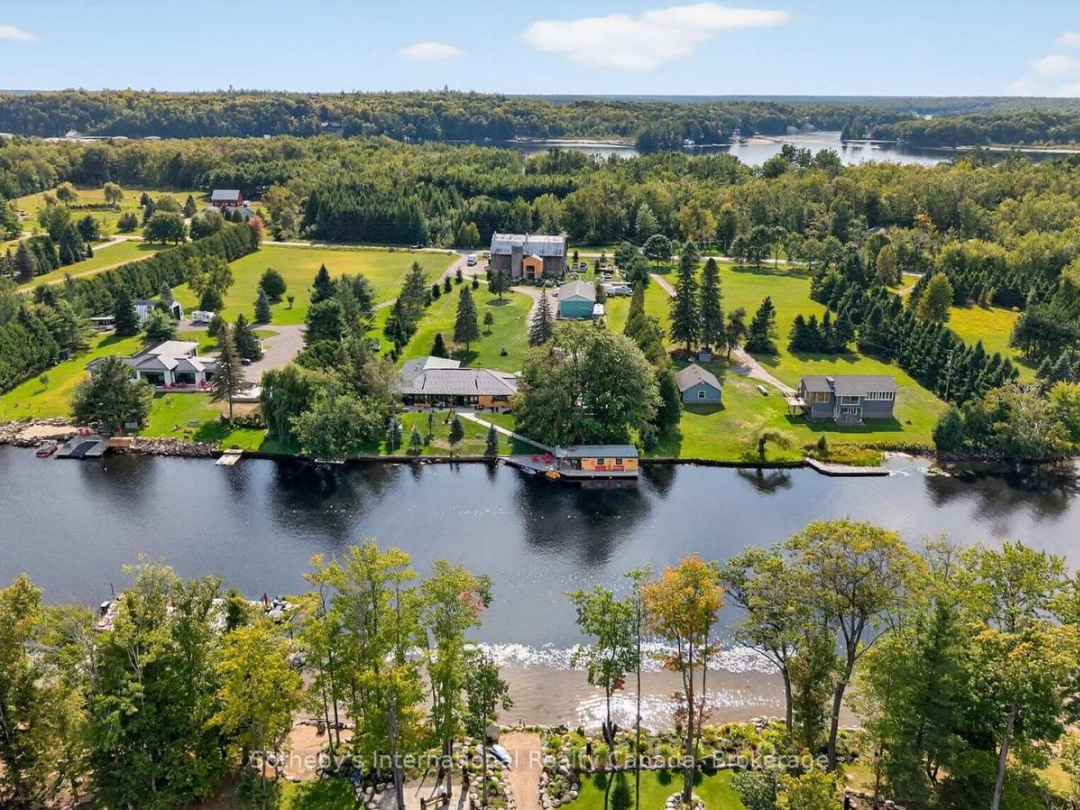 1082 BEAUMONT FARM ROAD, 