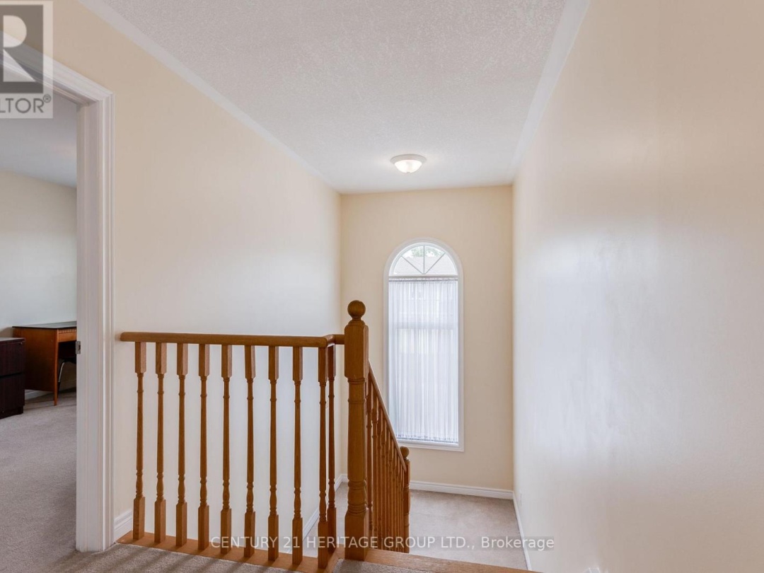 64 - 800 WEST RIDGE BOULEVARD, 
