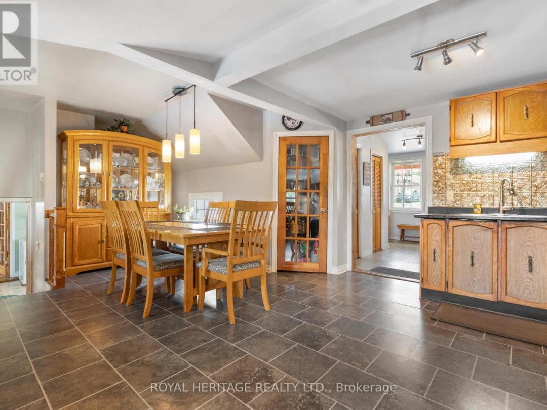 1984 STURGEON ROAD, 