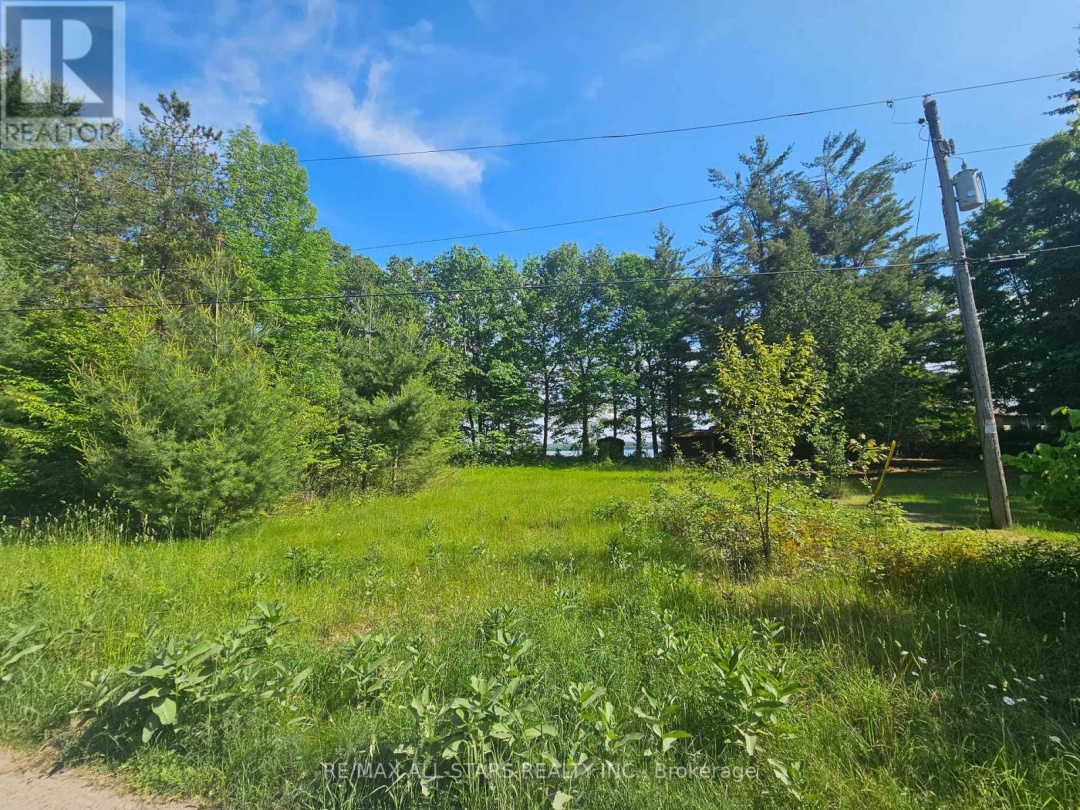 836 INDIAN POINT ROAD, 