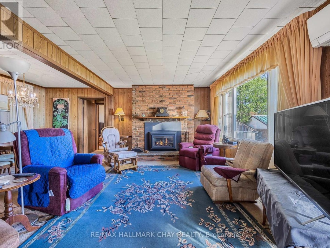 769 Woodland Drive, Lake Simcoe