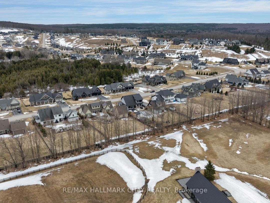 10 Georgian Grande Drive, Oro-Medonte