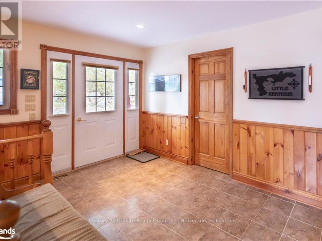1016 Pegg Drive, Kennisis Lake