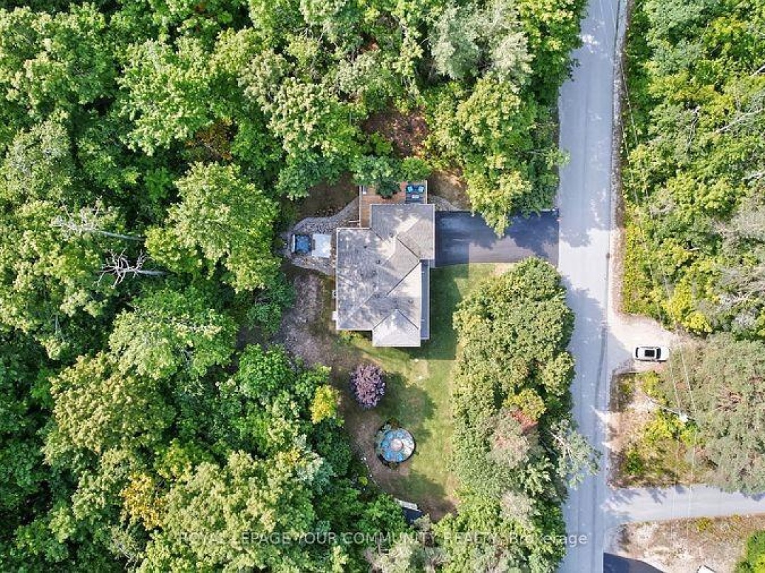 135 HURON WOODS DRIVE, 