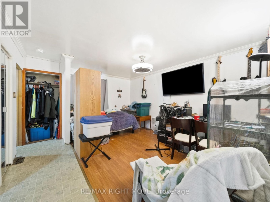 122 ELGIN STREET, 