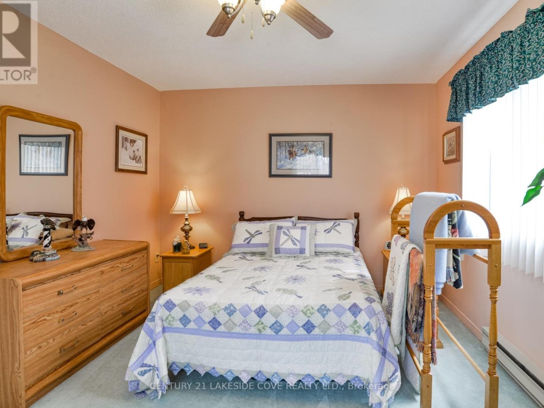 1 - 11 LAGUNA PARKWAY, Lake Simcoe