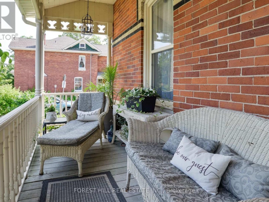 241 MISSISSAGA STREET W, Orillia
