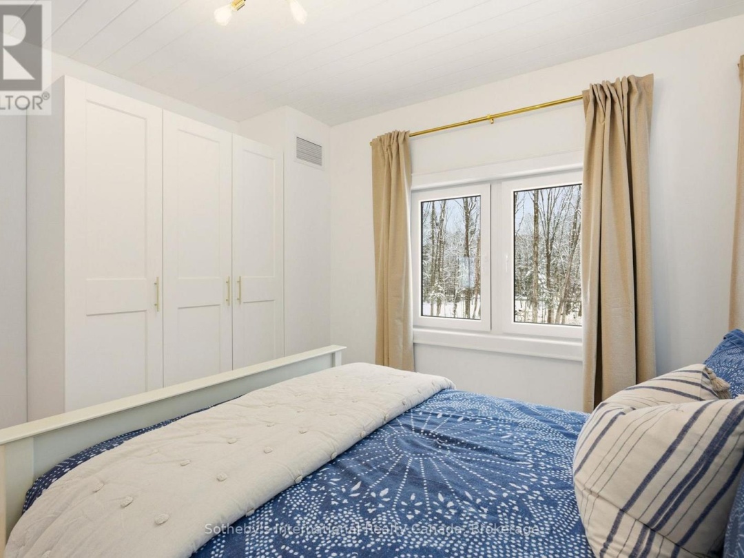 2435 RAVENSCLIFFE ROAD, 