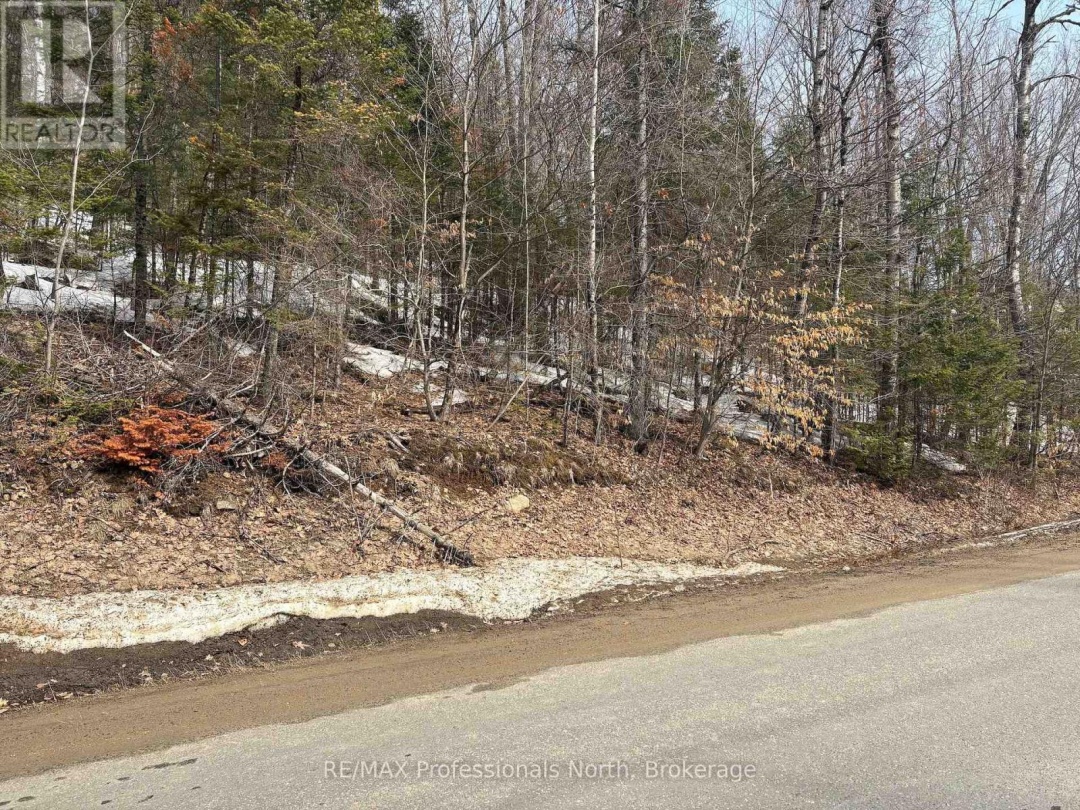 0 TRAPPER'S TRAIL ROAD, Dysart et al (Dudley)