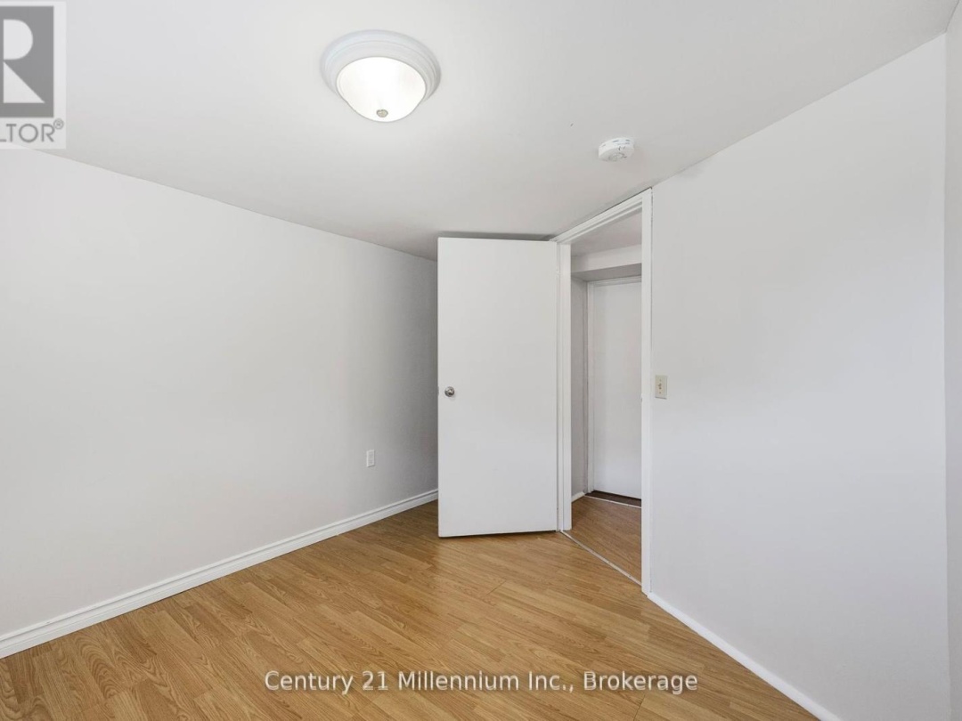 100 MATCHEDASH STREET N, 