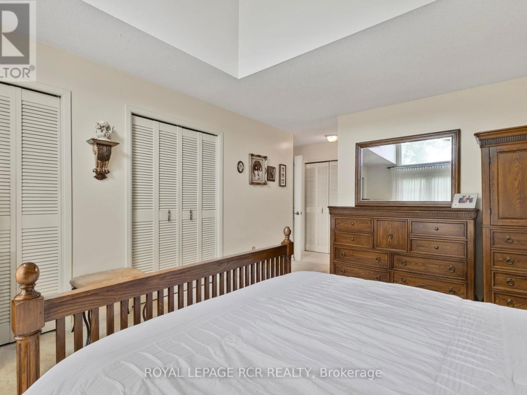 5 PARK LANE, 