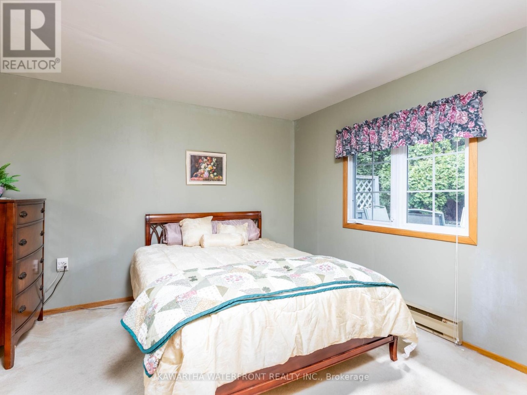 6 ORIOLE ROAD, 