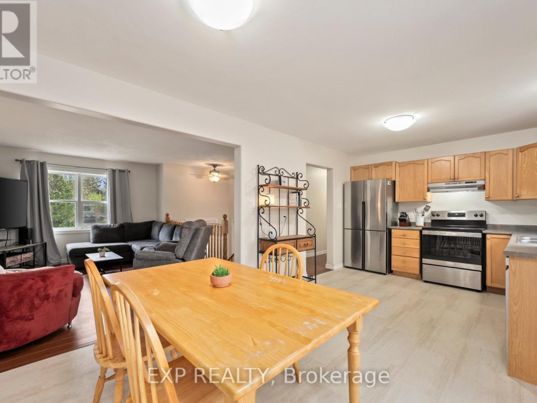 3995 WOODLAND DRIVE, Ramara