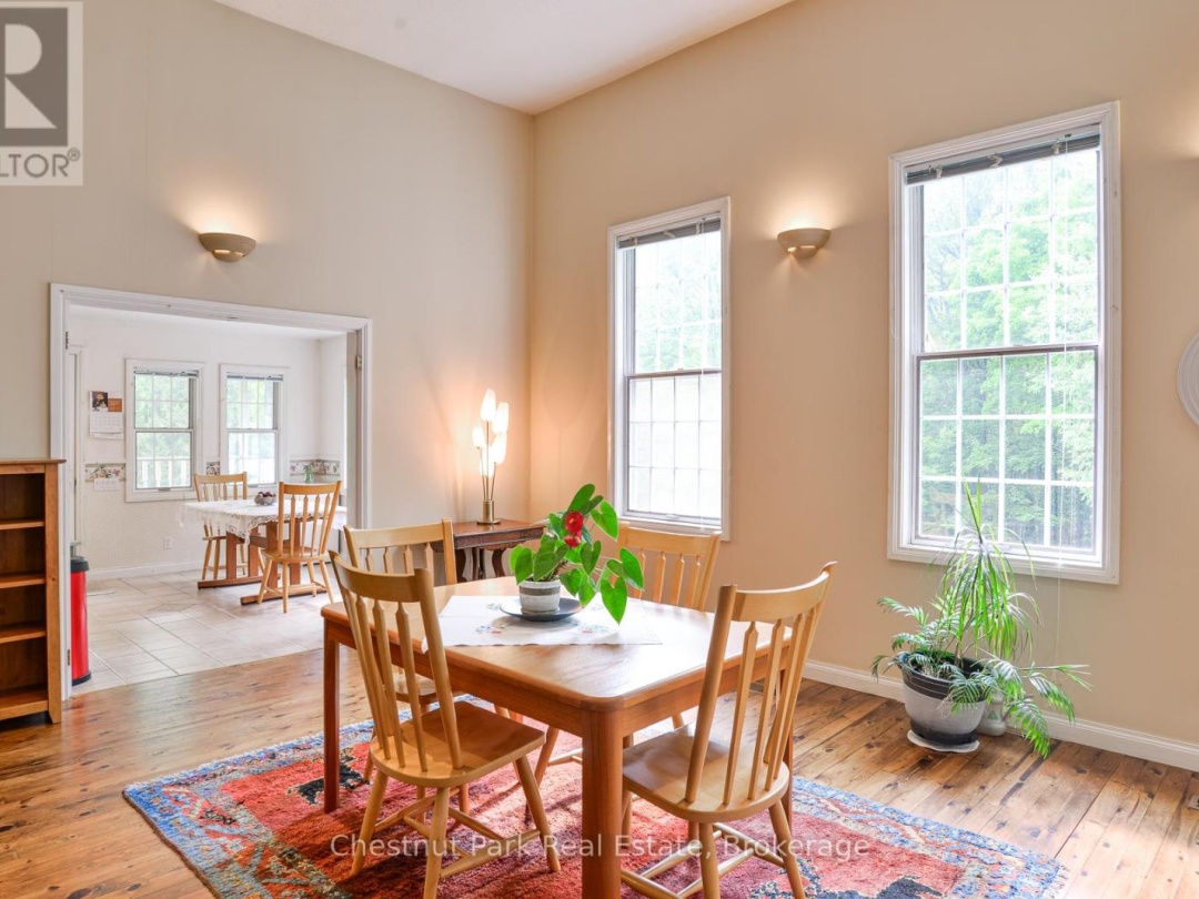 628 LYNX LAKE ROAD, 