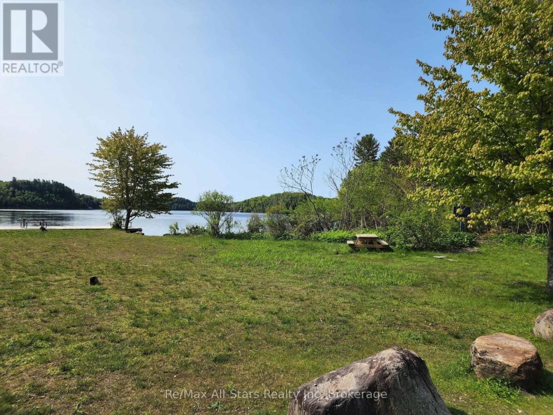 1386 SOUTH PORTAGE ROAD, 