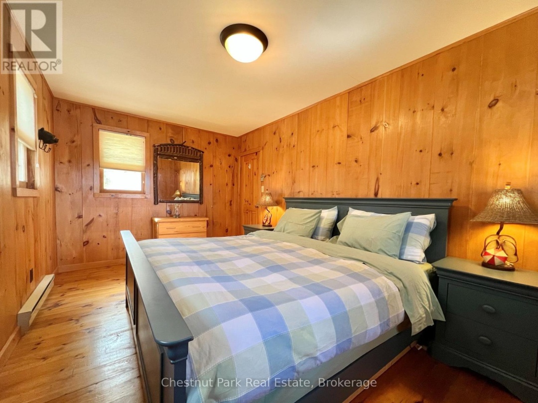 1036 Abbey Lane, Boshkung Lake
