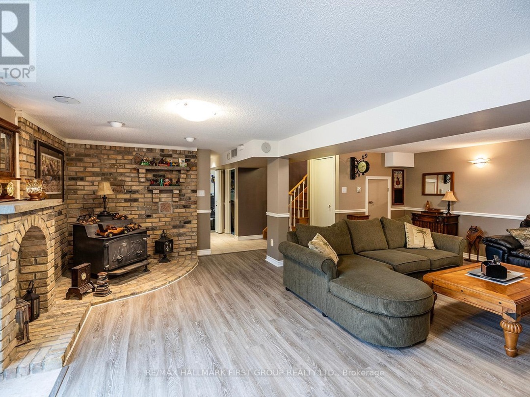 122 GILSON POINT ROAD, 