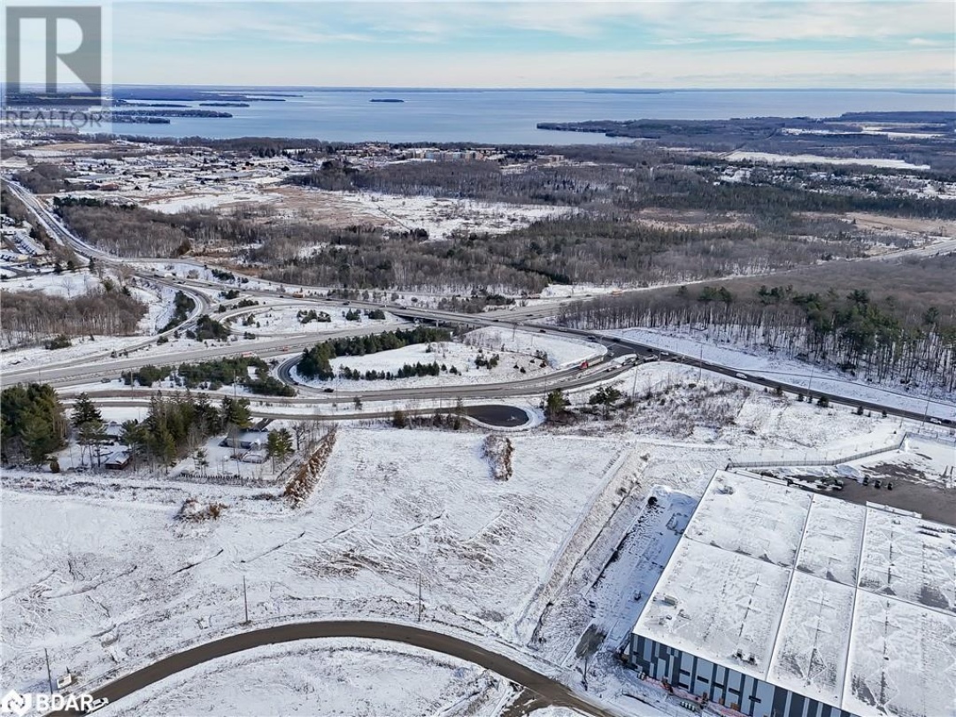14 16 Nelle Carter Court, Orillia