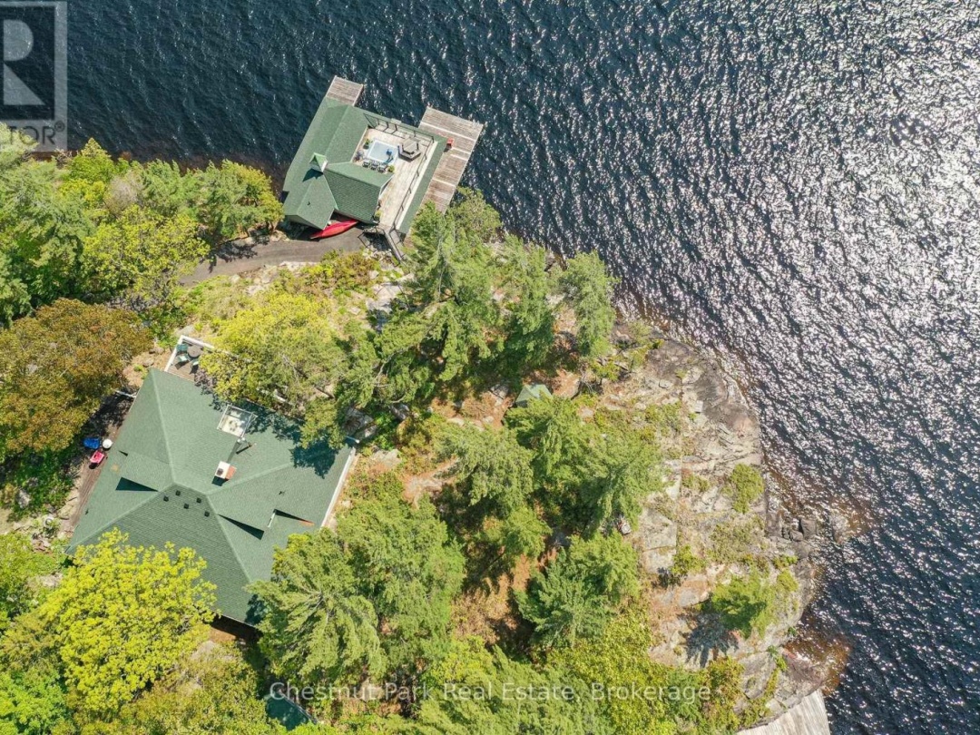 8 - 1869 MUSKOKA 118 ROAD W, 