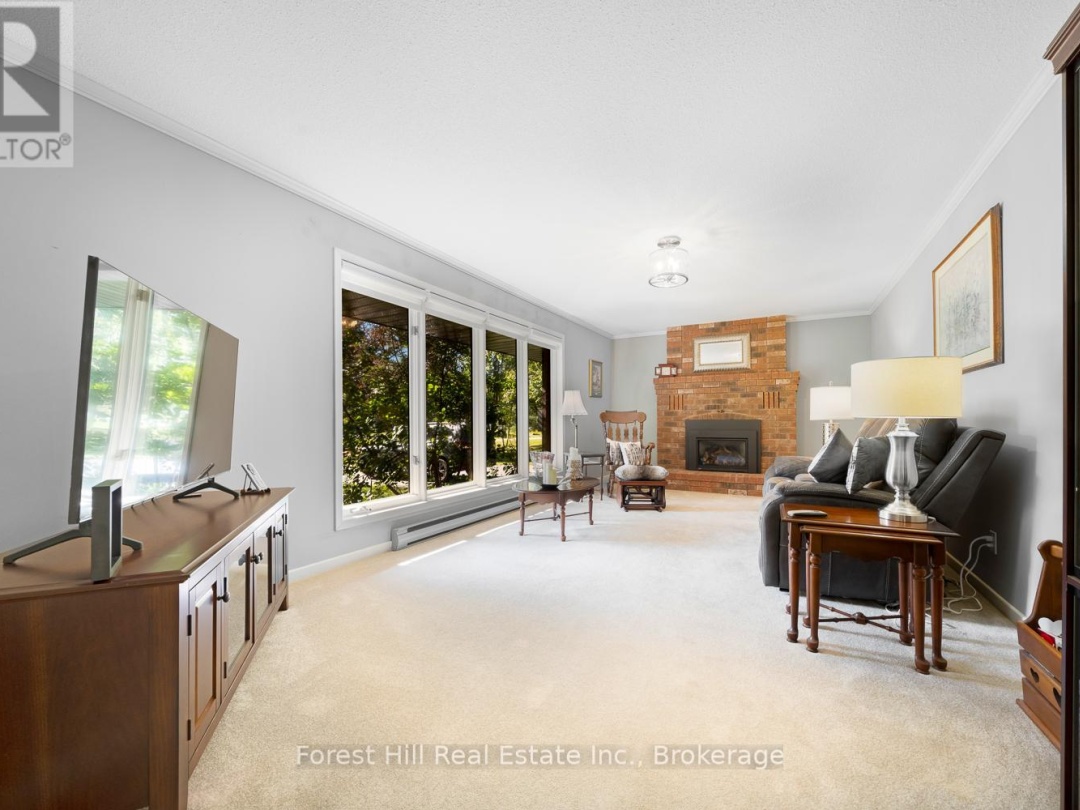 17 SKERRYVORE CIRCLE, 