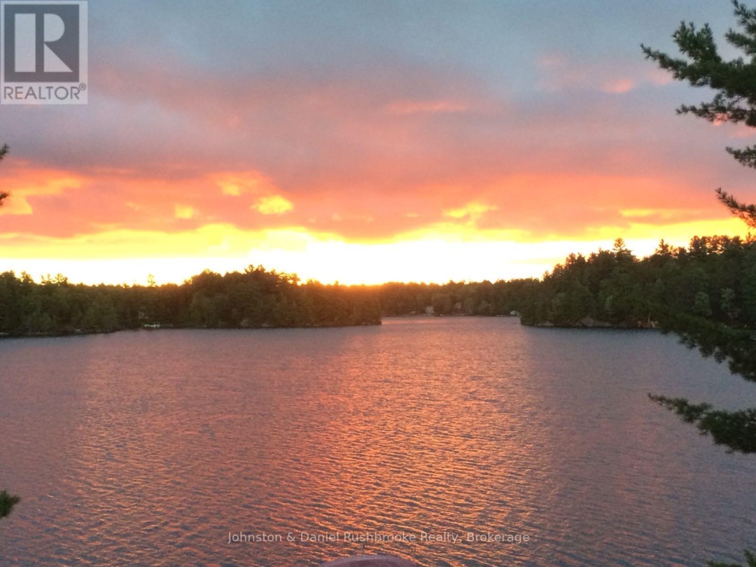 3 Island 2Ml, Morrison Lake