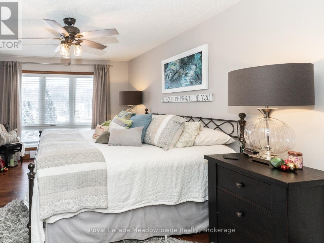 301 - 34 DEERHURST GREENS ROAD, 