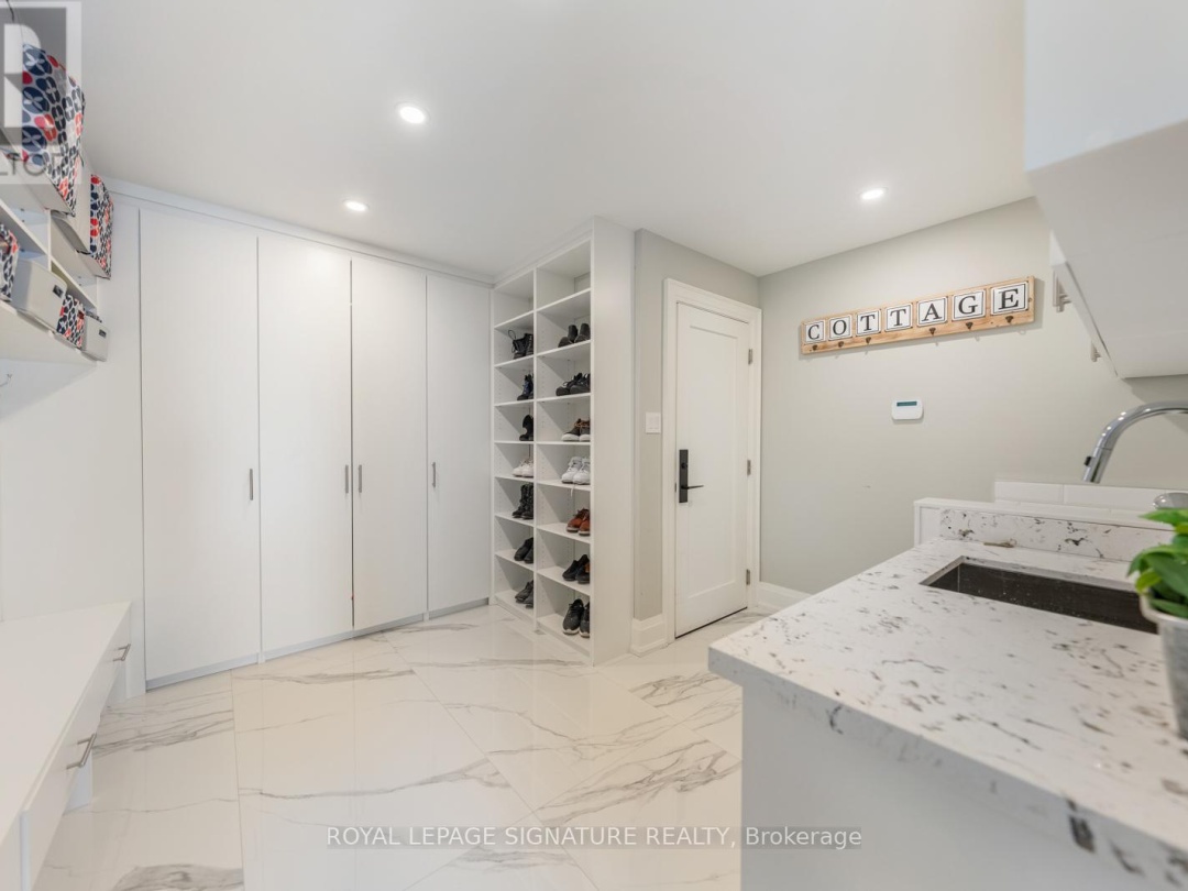 2978 SUNTRAC DRIVE, 