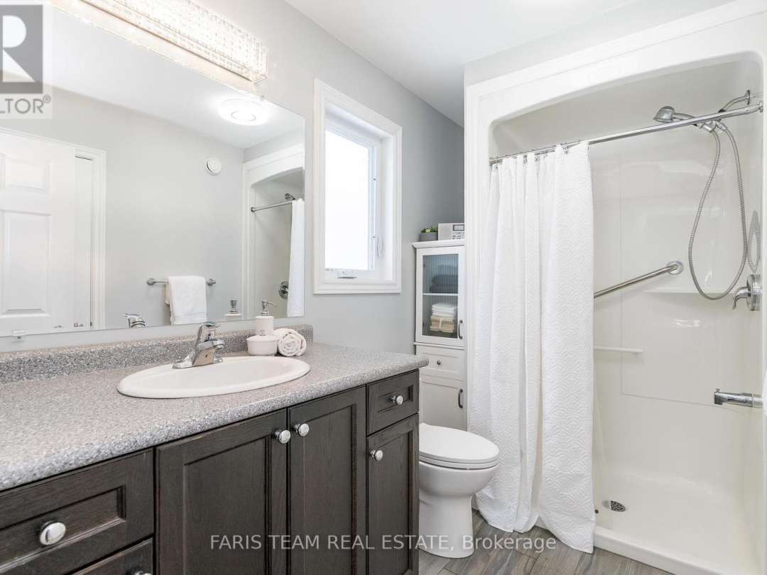 145 PINERIDGE GATE, 